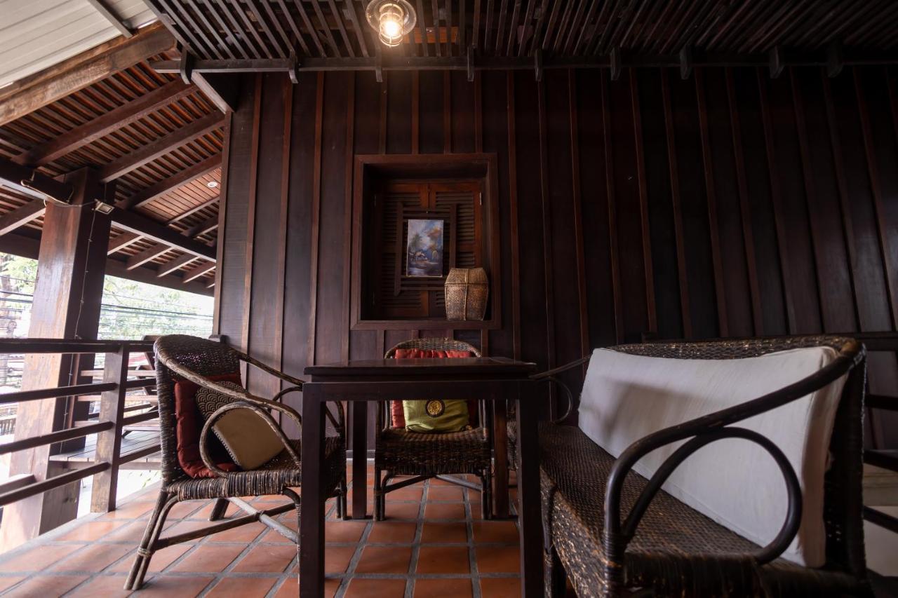 Ancient Luangprabang Hotel Bagian luar foto