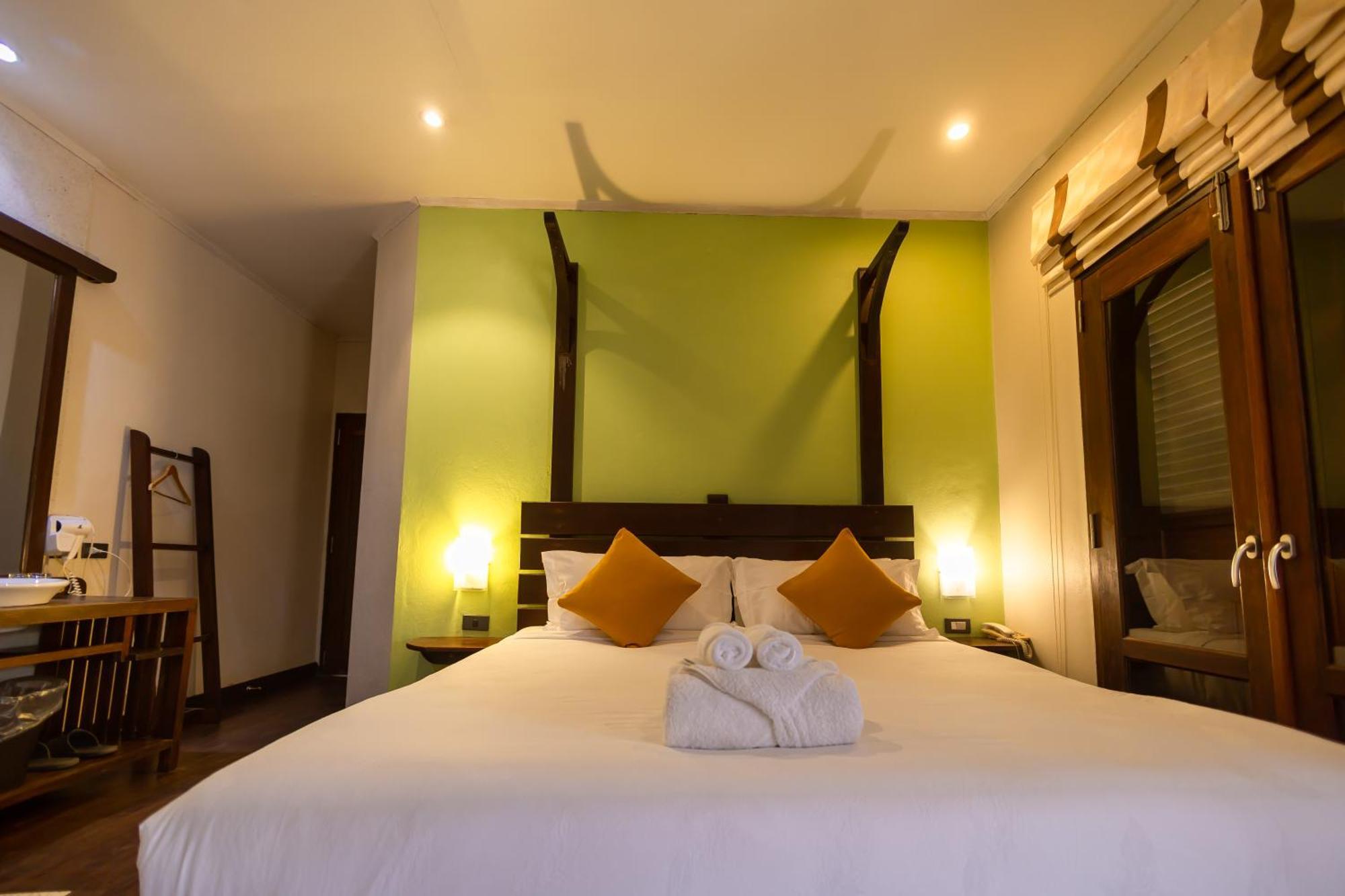 Ancient Luangprabang Hotel Bagian luar foto