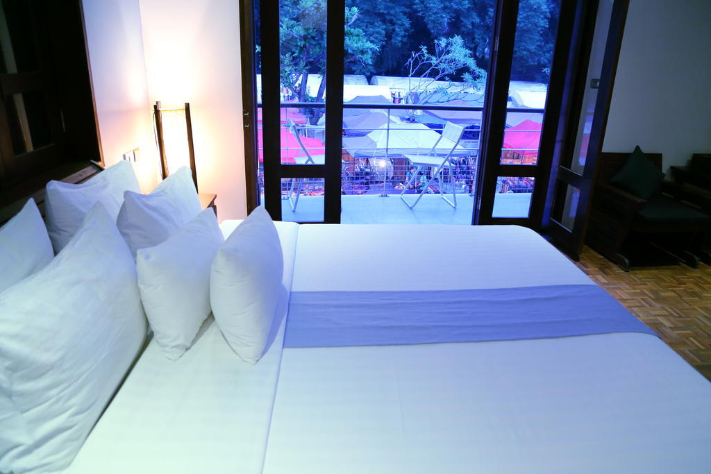 Ancient Luangprabang Hotel Bagian luar foto