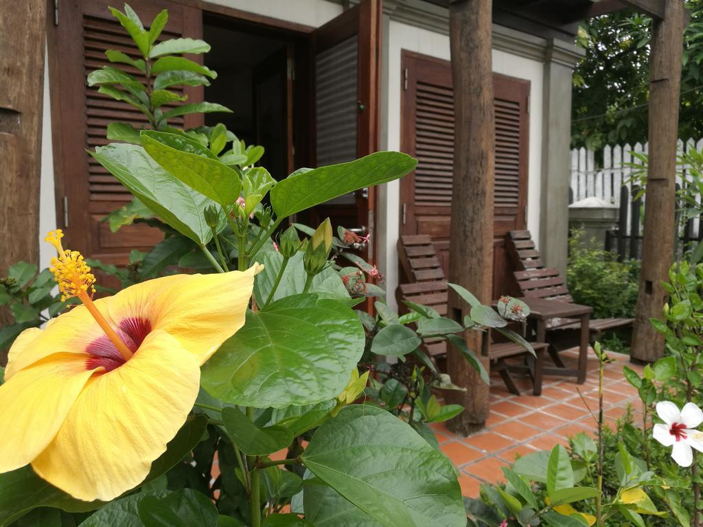 Ancient Luangprabang Hotel Bagian luar foto